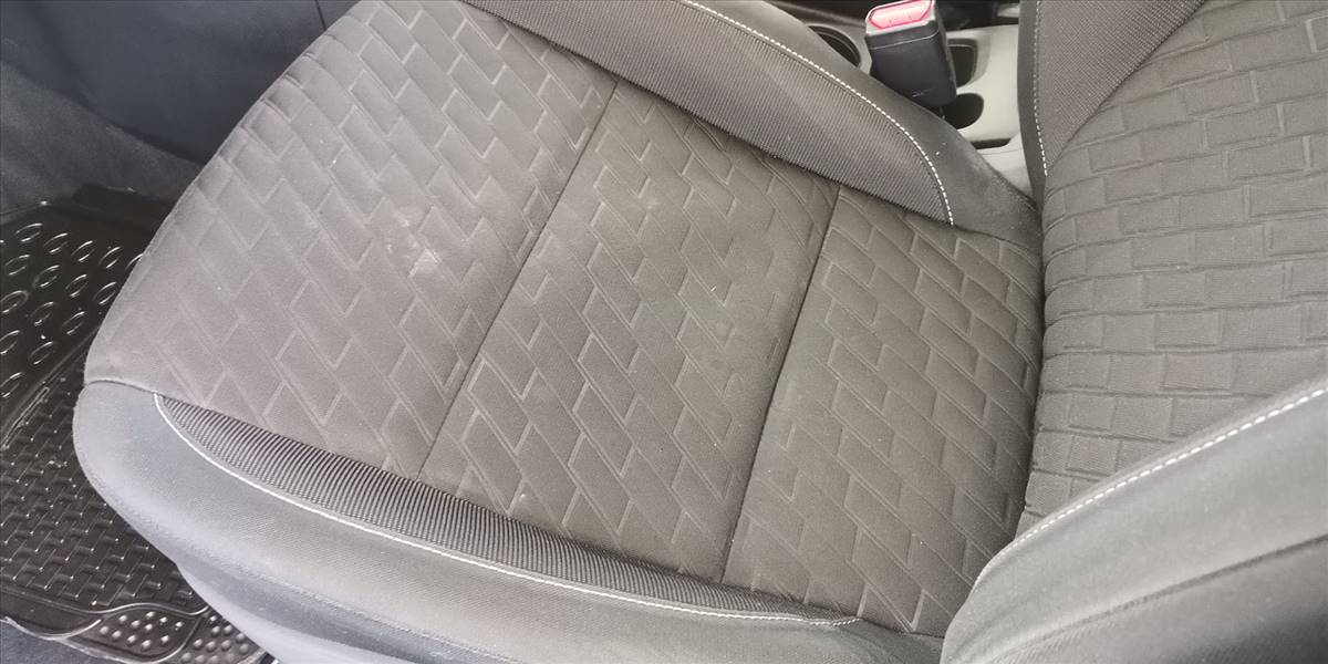 NISSAN KICKS MT 1.6 - Imagen 44