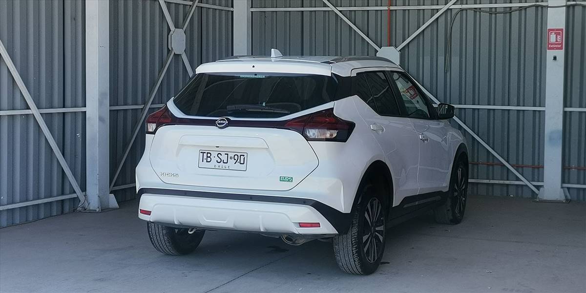 NISSAN KICKS MT 1.6 - Imagen 6