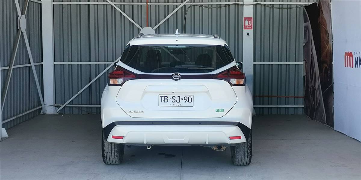 NISSAN KICKS MT 1.6 - Imagen 15