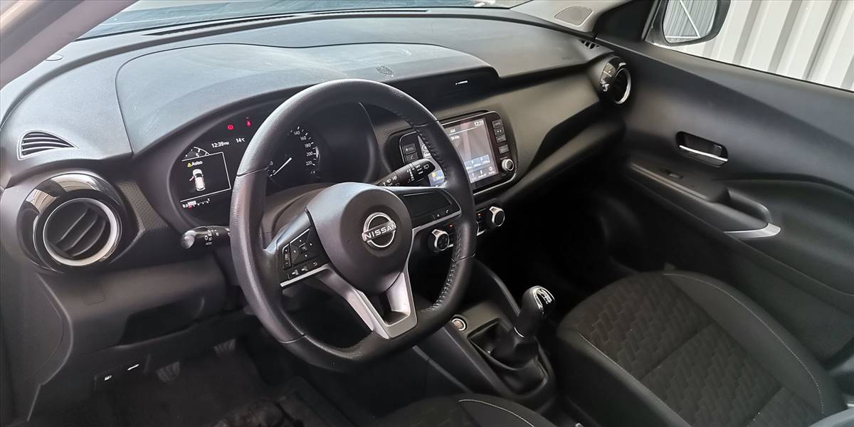 NISSAN KICKS MT 1.6 - Imagen 24