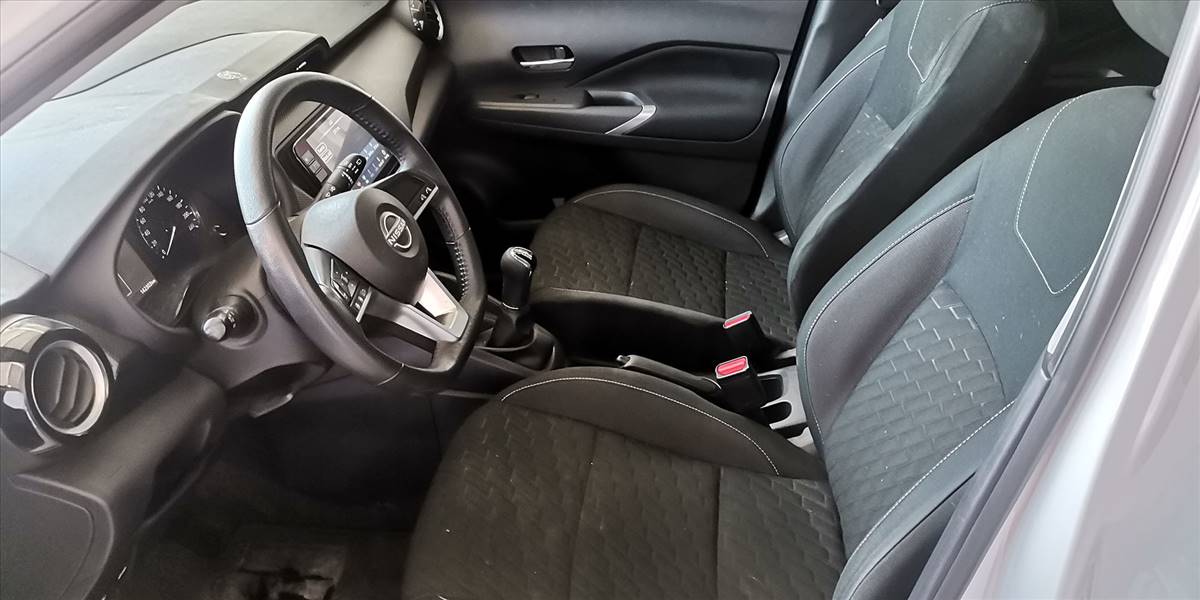 NISSAN KICKS MT 1.6 - Imagen 28