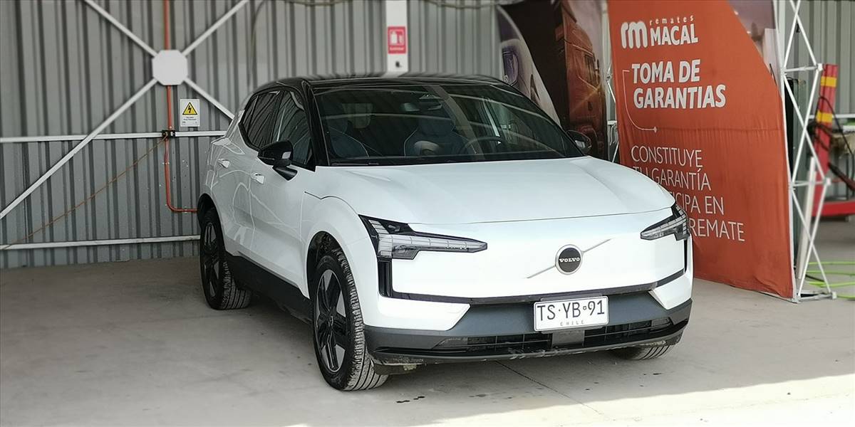 VOLVO EX30 E60 CORE AUT - Imagen 4
