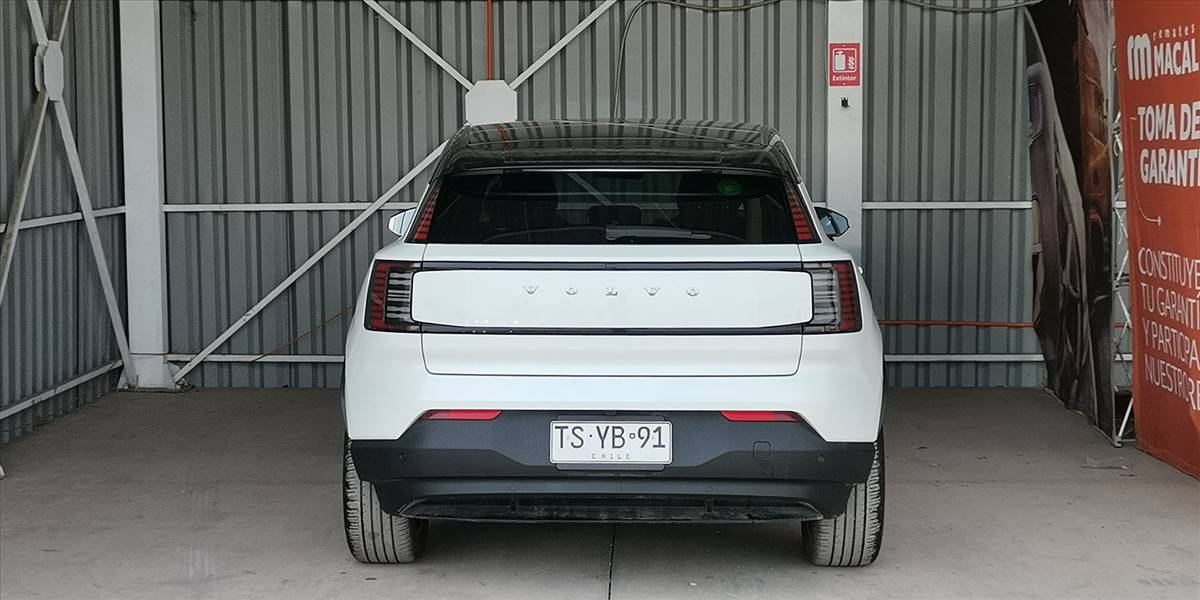 VOLVO EX30 E60 CORE AUT - Imagen 15
