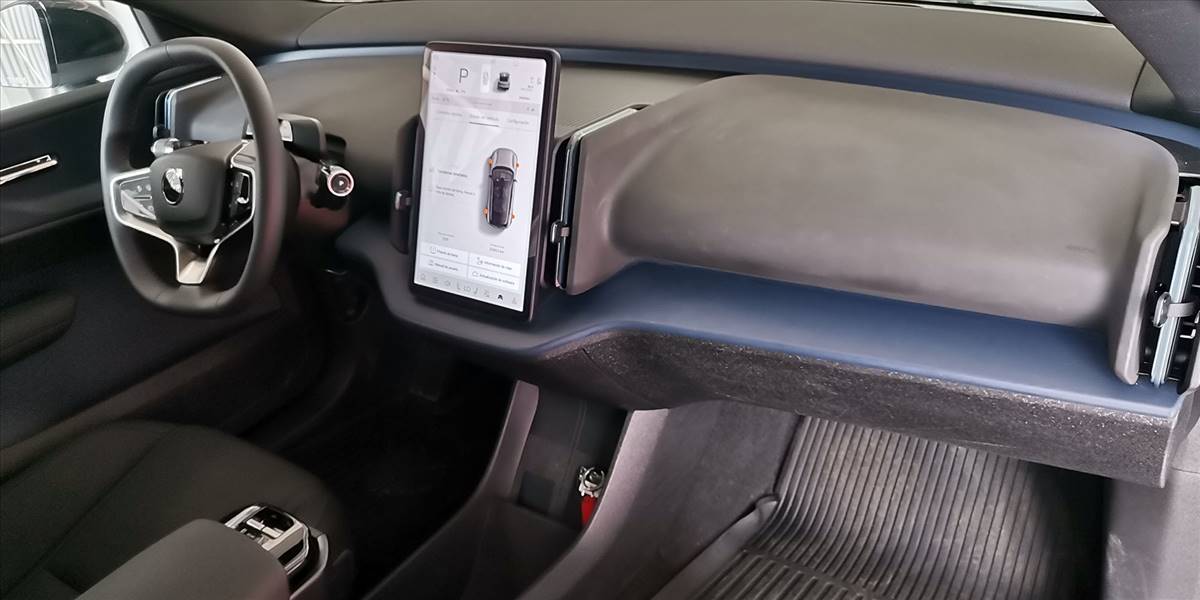 VOLVO EX30 E60 CORE AUT - Imagen 25