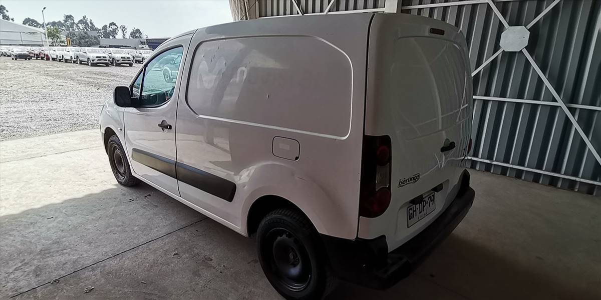 CITROËN BERLINGO B9 HDI 1.6 - Imagen 10
