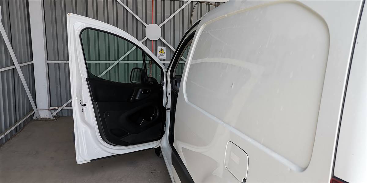 CITROËN BERLINGO B9 HDI 1.6 - Imagen 26