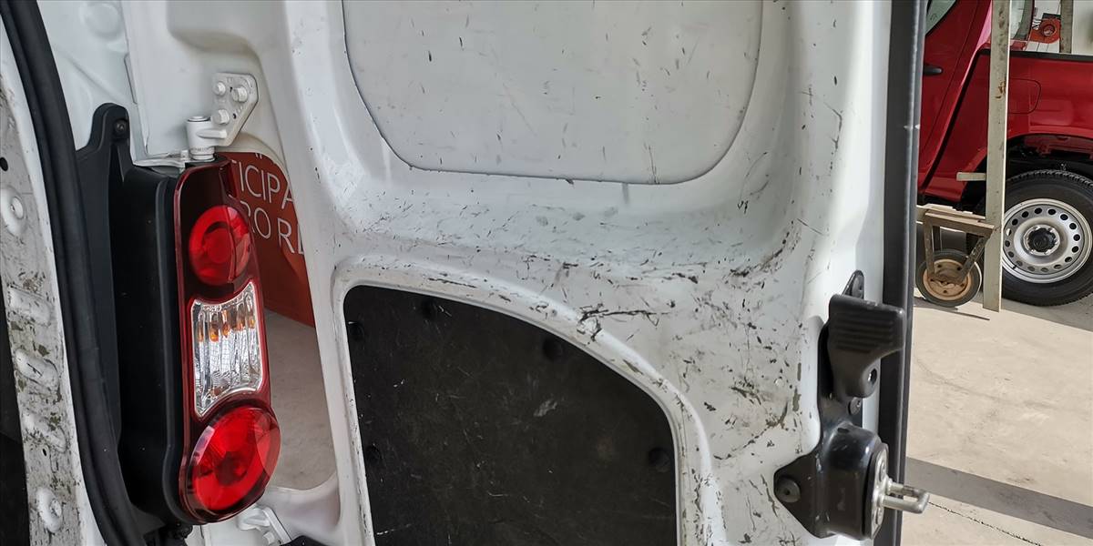 CITROËN BERLINGO B9 HDI 1.6 - Imagen 39