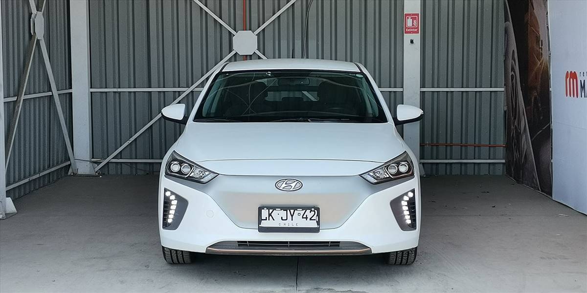 HYUNDAI IONIQ EV GLS - Imagen 17
