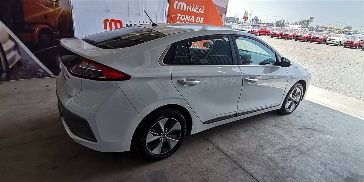 HYUNDAI IONIQ EV GLS - Imagen 22
