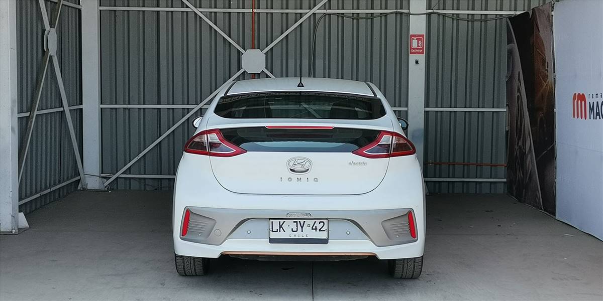 HYUNDAI IONIQ EV GLS - Imagen 23