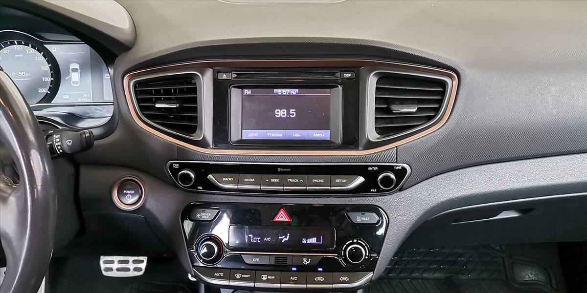 HYUNDAI IONIQ EV GLS - Imagen 45