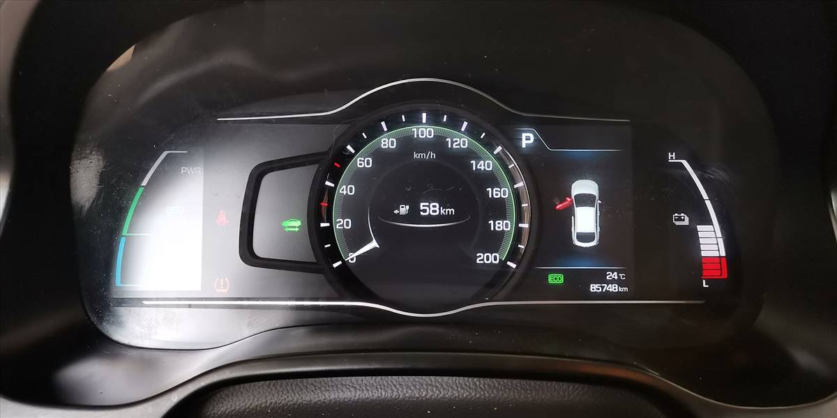 HYUNDAI IONIQ EV GLS - Imagen 47