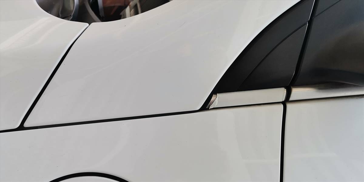 HYUNDAI IONIQ EV GLS - Imagen 77