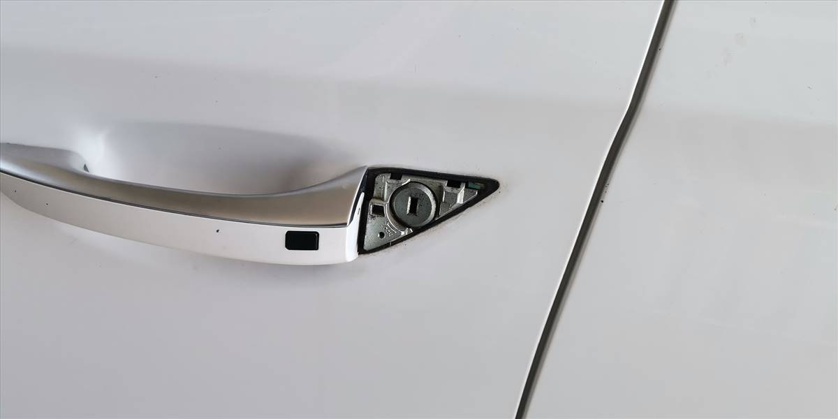 HYUNDAI IONIQ EV GLS - Imagen 87