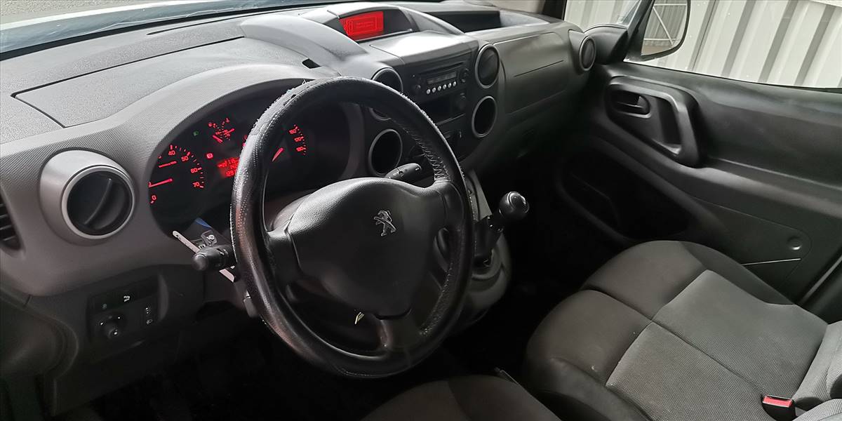 PEUGEOT PARTNER 1.6 - Imagen 20