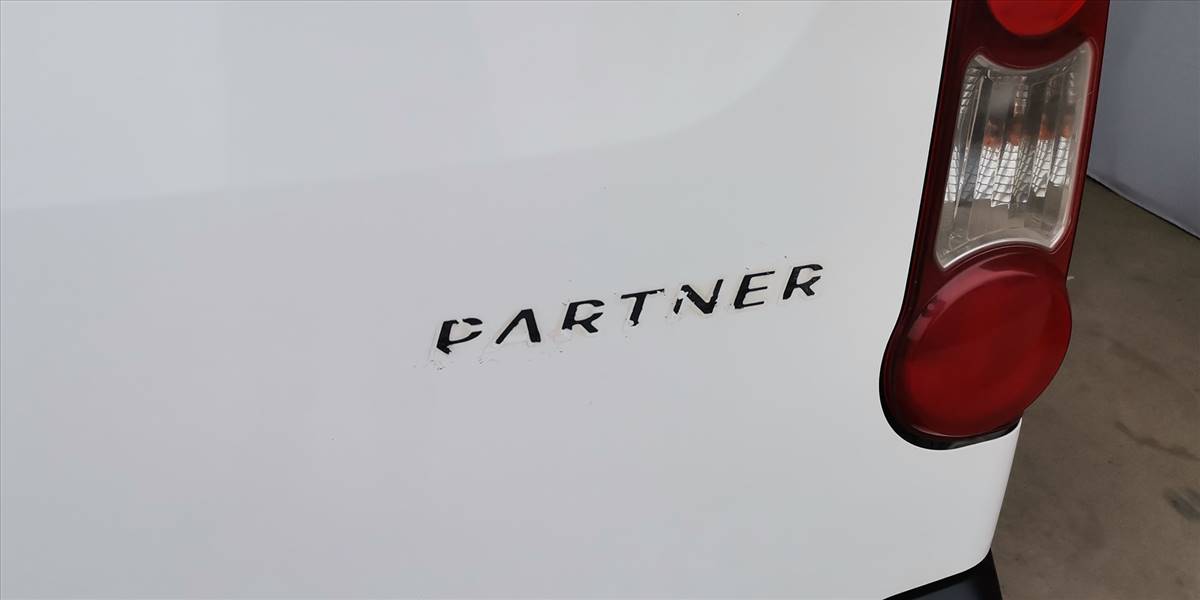 PEUGEOT PARTNER 1.6 - Imagen 39