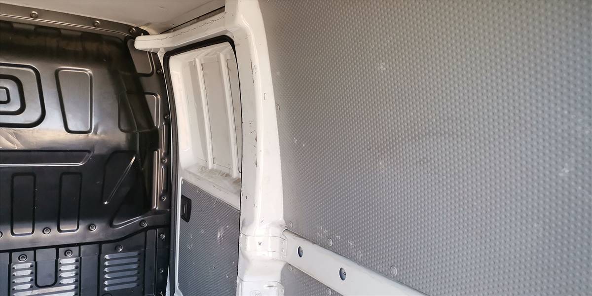 MAXUS EV30 AUT - Imagen 92