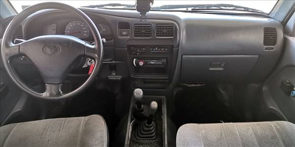 TOYOTA HI LUX D CAB 2.4 - Imagen 8