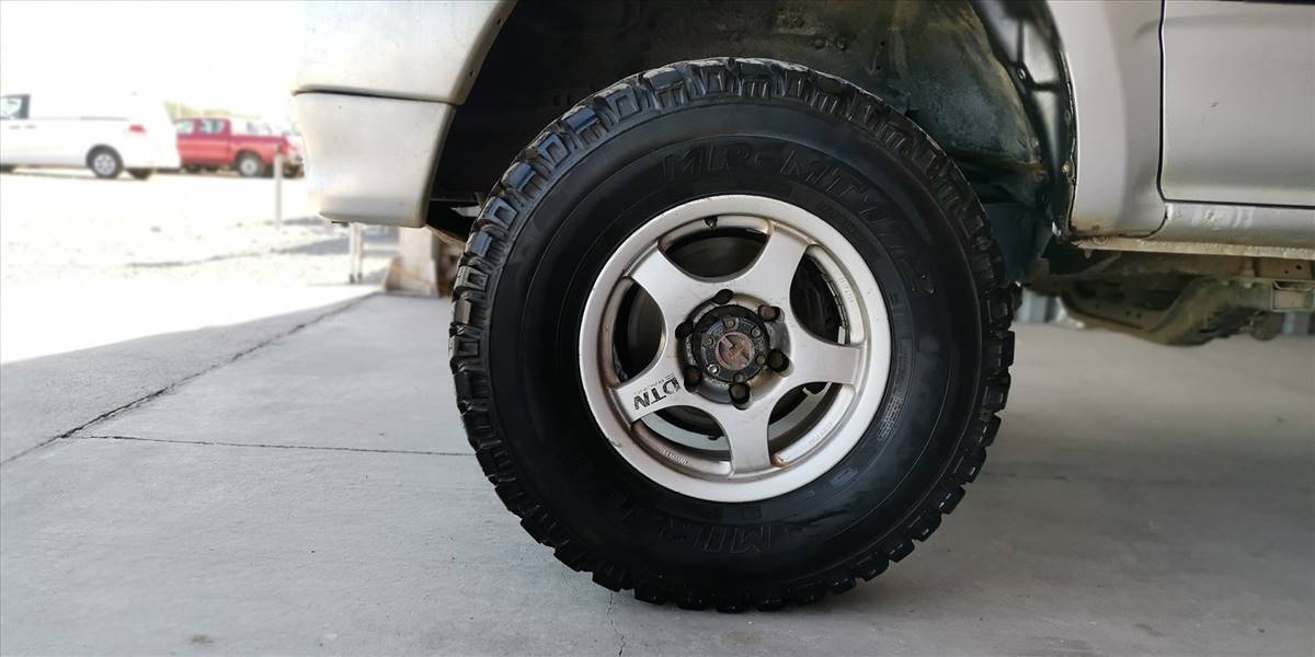 TOYOTA HI LUX D CAB 2.4 - Imagen 18