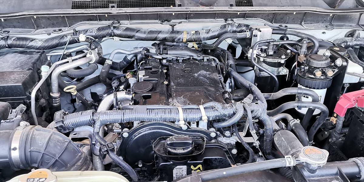 NISSAN NP300 2.3 - Imagen 18