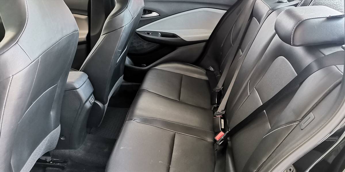 CHEVROLET ONIX NB PREMIER 1.0T AUT - Imagen 26