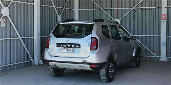 RENAULT DUSTER DYNAMIQUE 4X4 2.0 - Imagen 2
