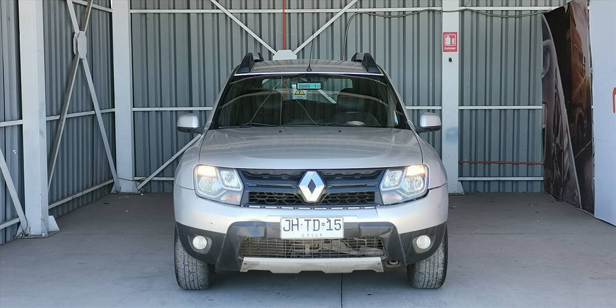 RENAULT DUSTER DYNAMIQUE 4X4 2.0 - Imagen 9