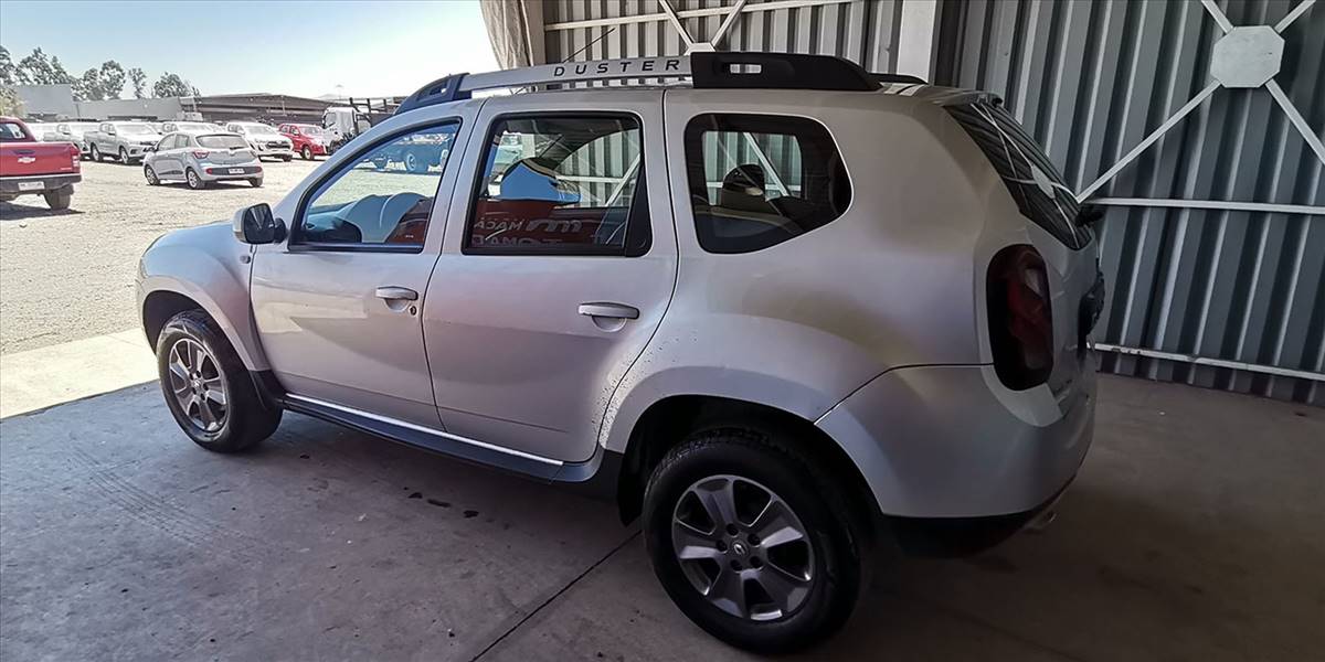 RENAULT DUSTER DYNAMIQUE 4X4 2.0 - Imagen 10