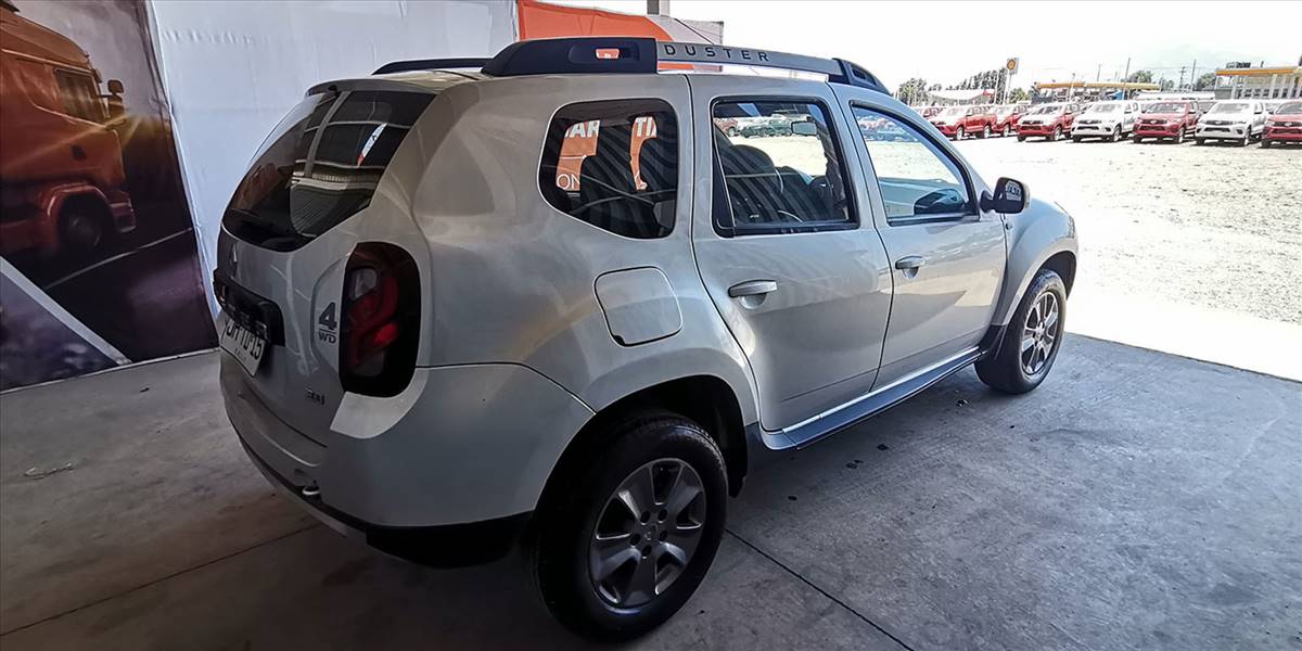 RENAULT DUSTER DYNAMIQUE 4X4 2.0 - Imagen 11