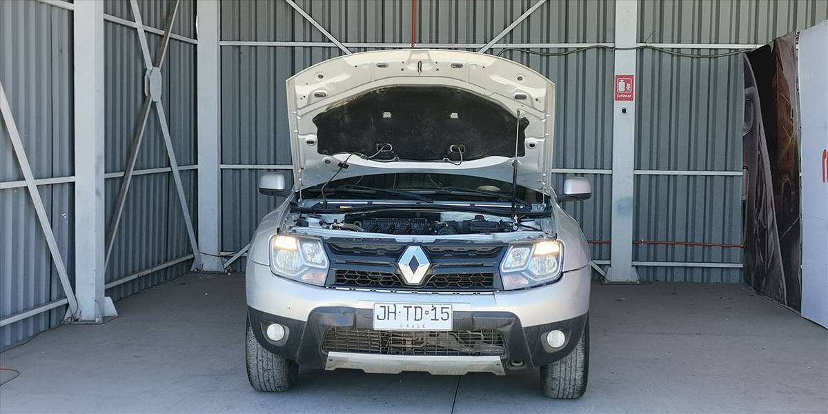 RENAULT DUSTER DYNAMIQUE 4X4 2.0 - Imagen 15
