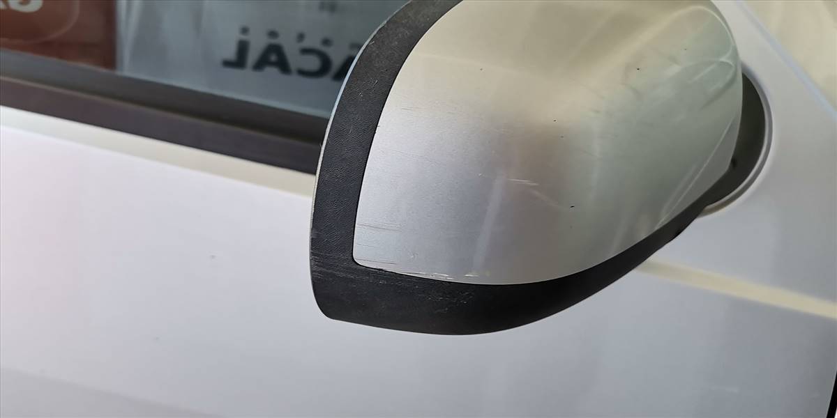 RENAULT DUSTER DYNAMIQUE 4X4 2.0 - Imagen 34
