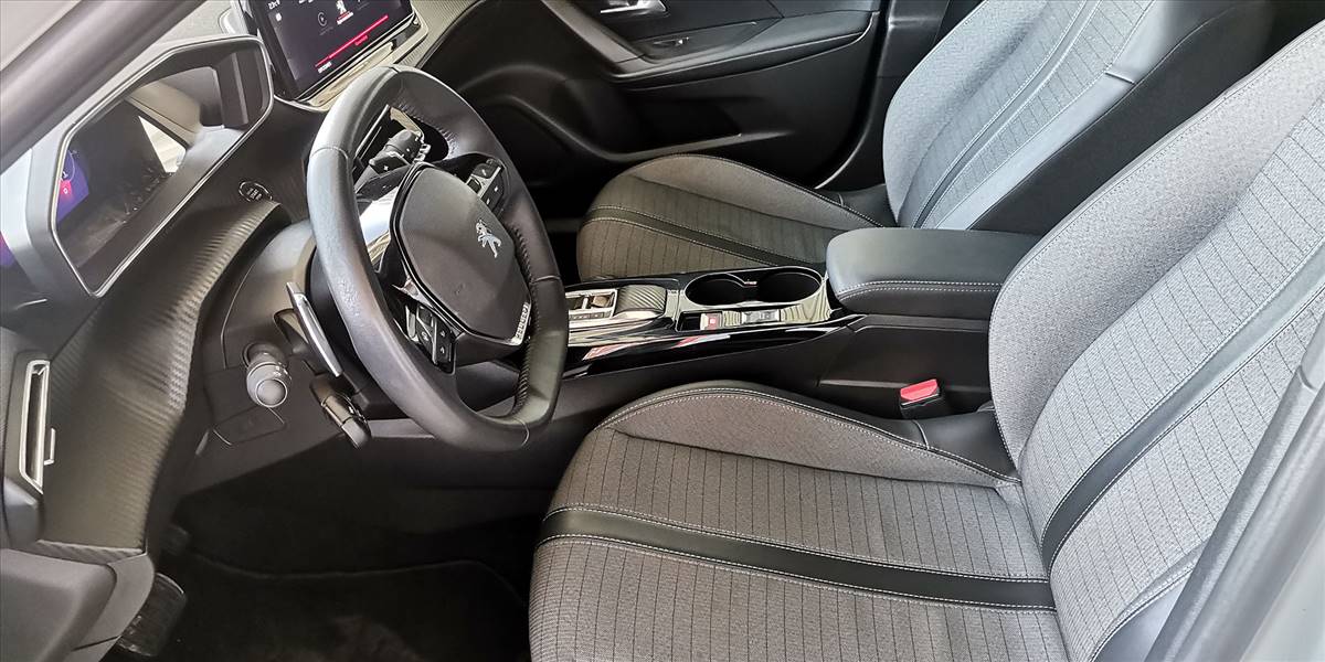PEUGEOT 2008 BLUE HDI 130 EAT8 1.5 AUT - Imagen 25