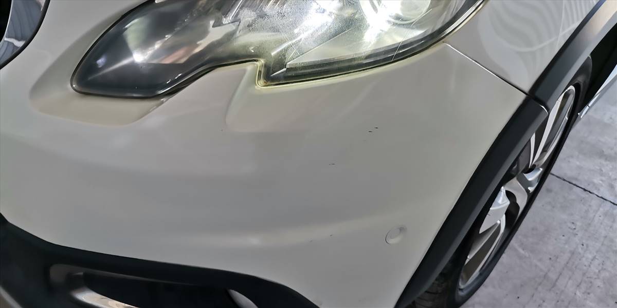 PEUGEOT 2008 ALLURE 1.2 AUT - Imagen 41