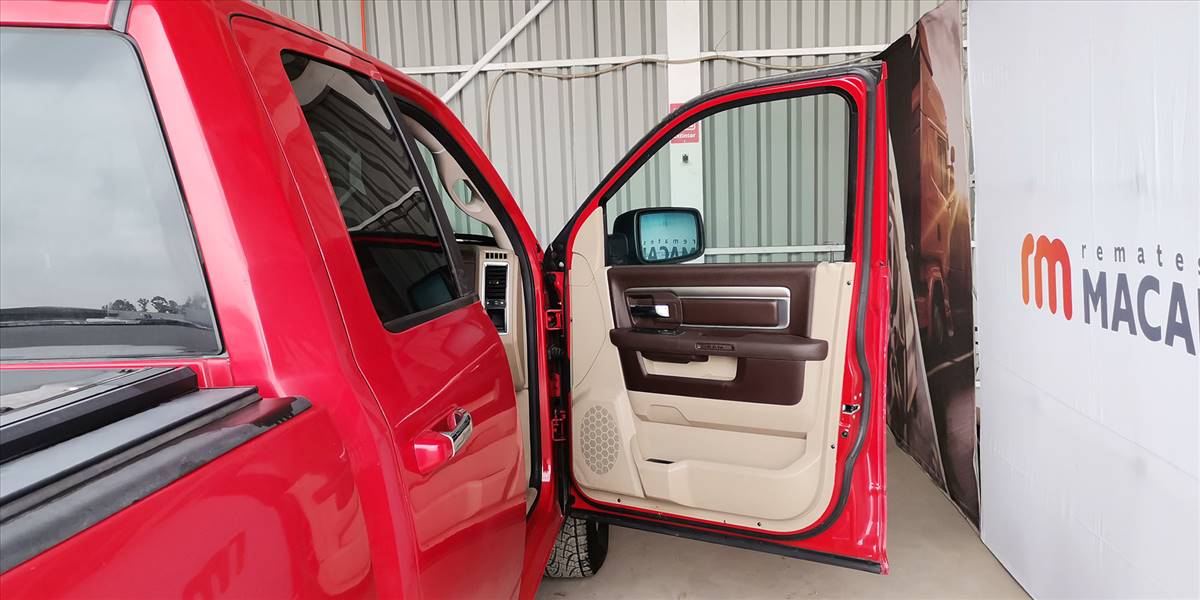 DODGE NEW RAM 1500 SLT 4X4 3.6 AUT - Imagen 26