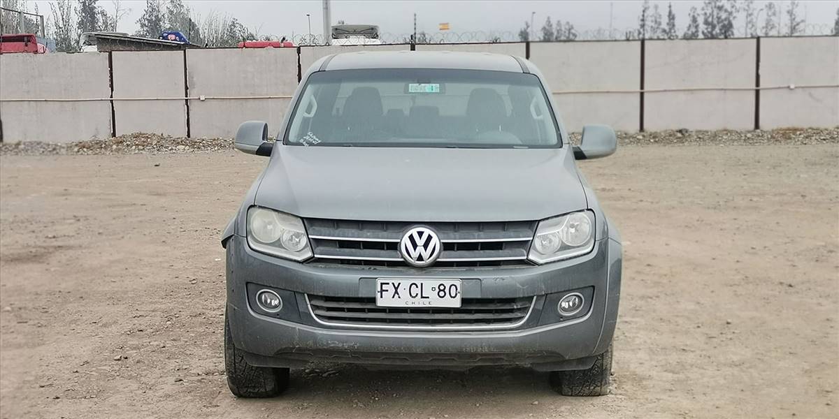VOLKSWAGEN AMAROK HIGHLINE TDI 4X4 2.0 AUT - Imagen 9