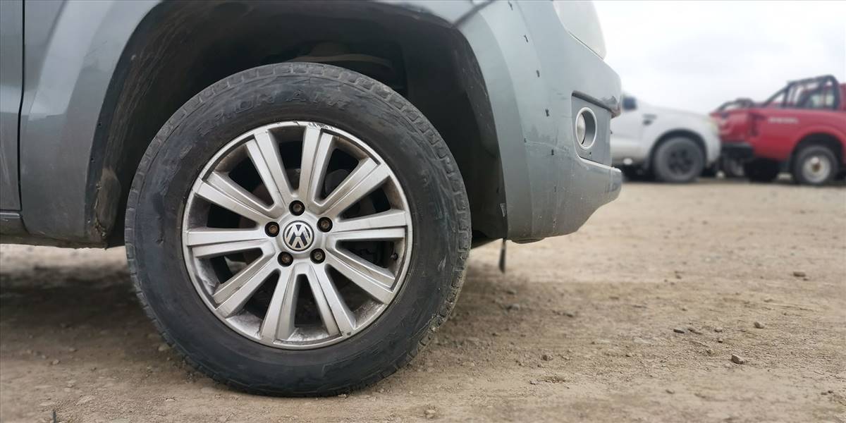 VOLKSWAGEN AMAROK HIGHLINE TDI 4X4 2.0 AUT - Imagen 16