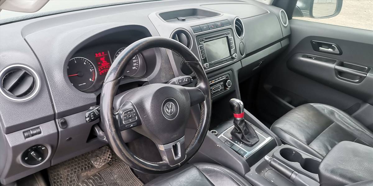VOLKSWAGEN AMAROK HIGHLINE TDI 4X4 2.0 AUT - Imagen 20