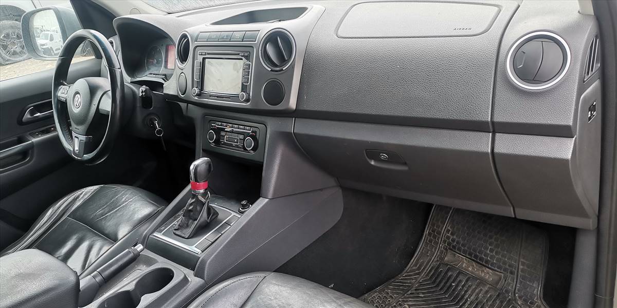 VOLKSWAGEN AMAROK HIGHLINE TDI 4X4 2.0 AUT - Imagen 21