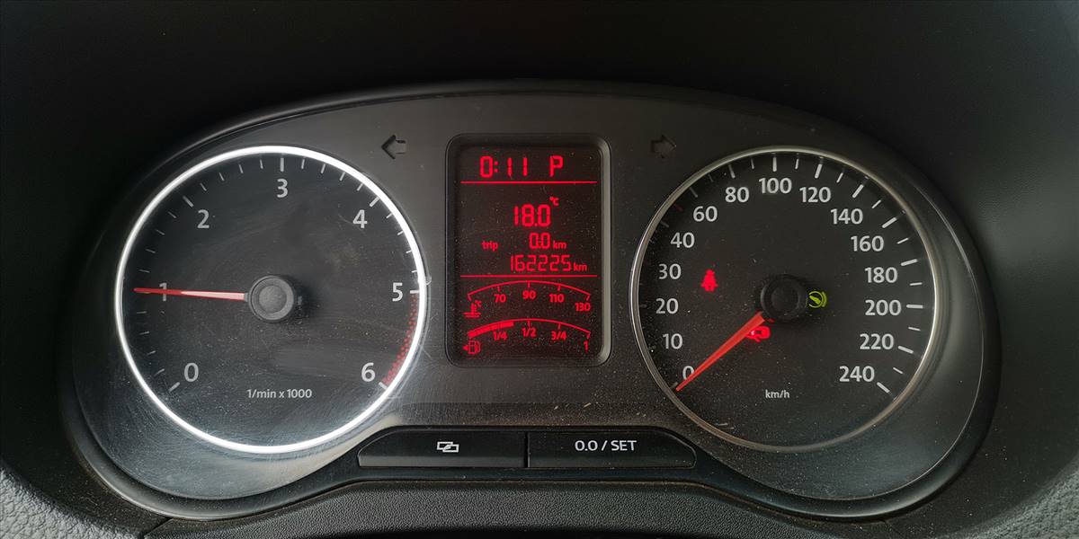 VOLKSWAGEN AMAROK HIGHLINE TDI 4X4 2.0 AUT - Imagen 23
