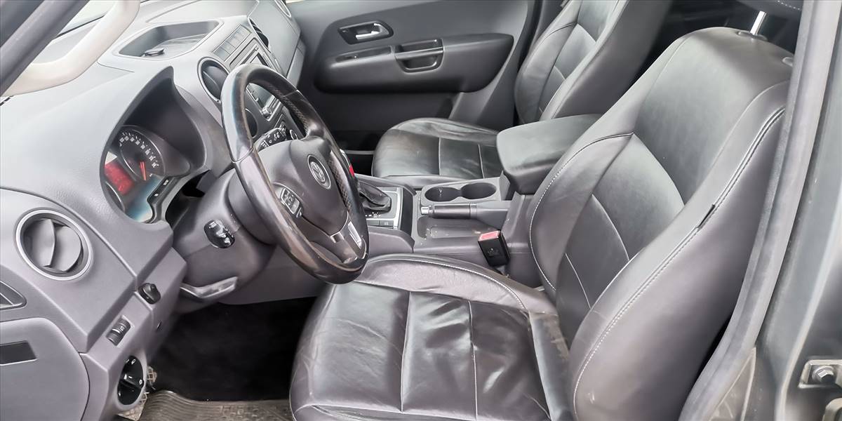 VOLKSWAGEN AMAROK HIGHLINE TDI 4X4 2.0 AUT - Imagen 24