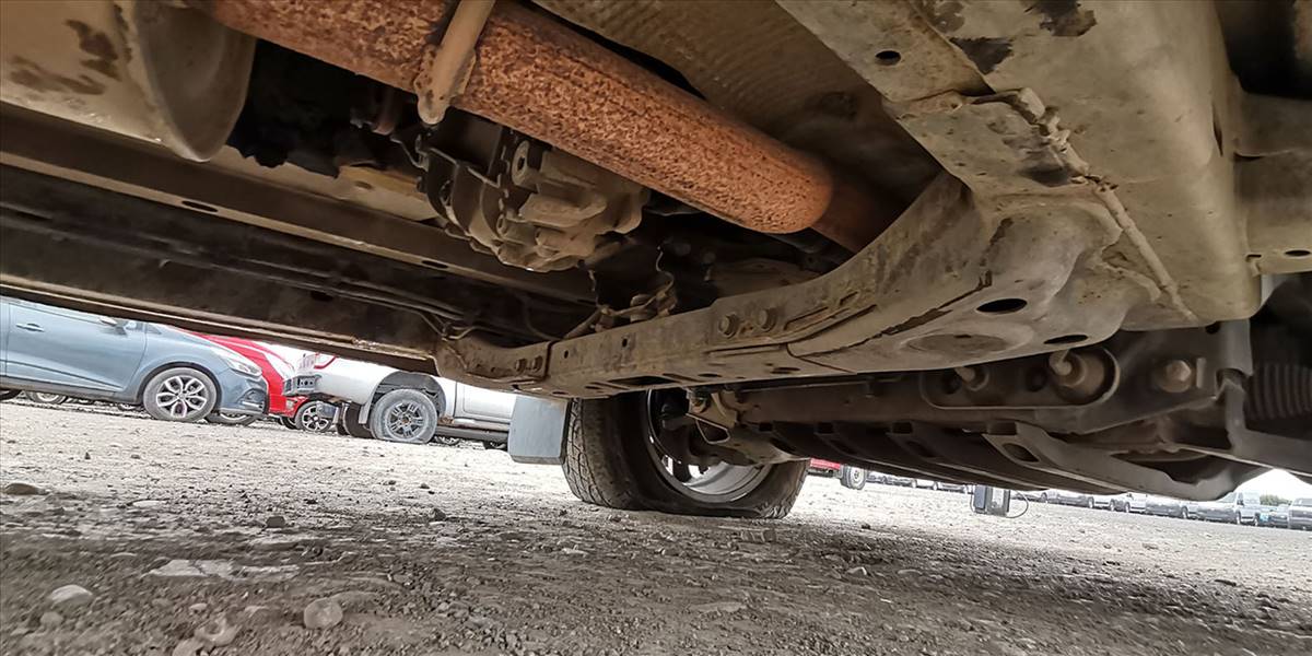 VOLKSWAGEN AMAROK HIGHLINE TDI 4X4 2.0 AUT - Imagen 40