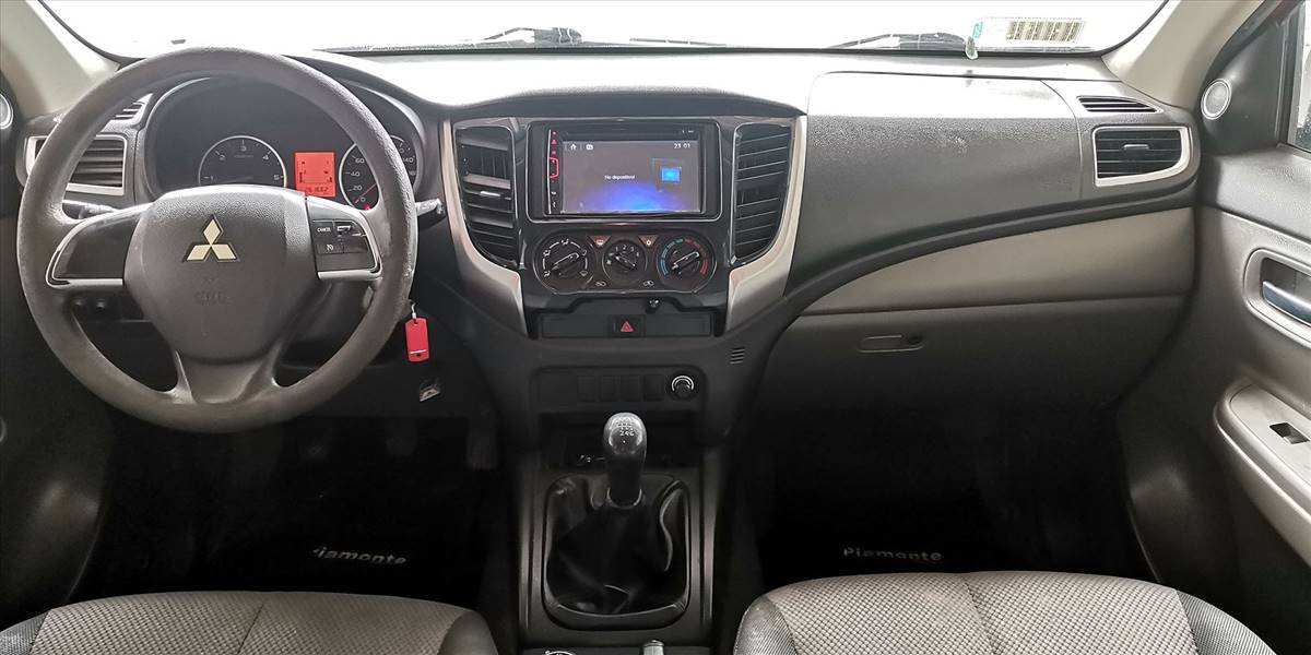 MITSUBISHI L200 KATANA CRT 2.4 - Imagen 20