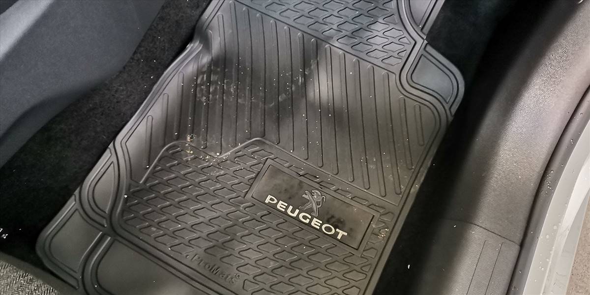PEUGEOT 208 STYLE PURETECH 75 1.2 - Imagen 34