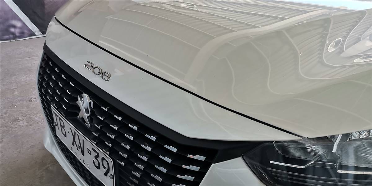 PEUGEOT 208 STYLE PURETECH 75 1.2 - Imagen 37