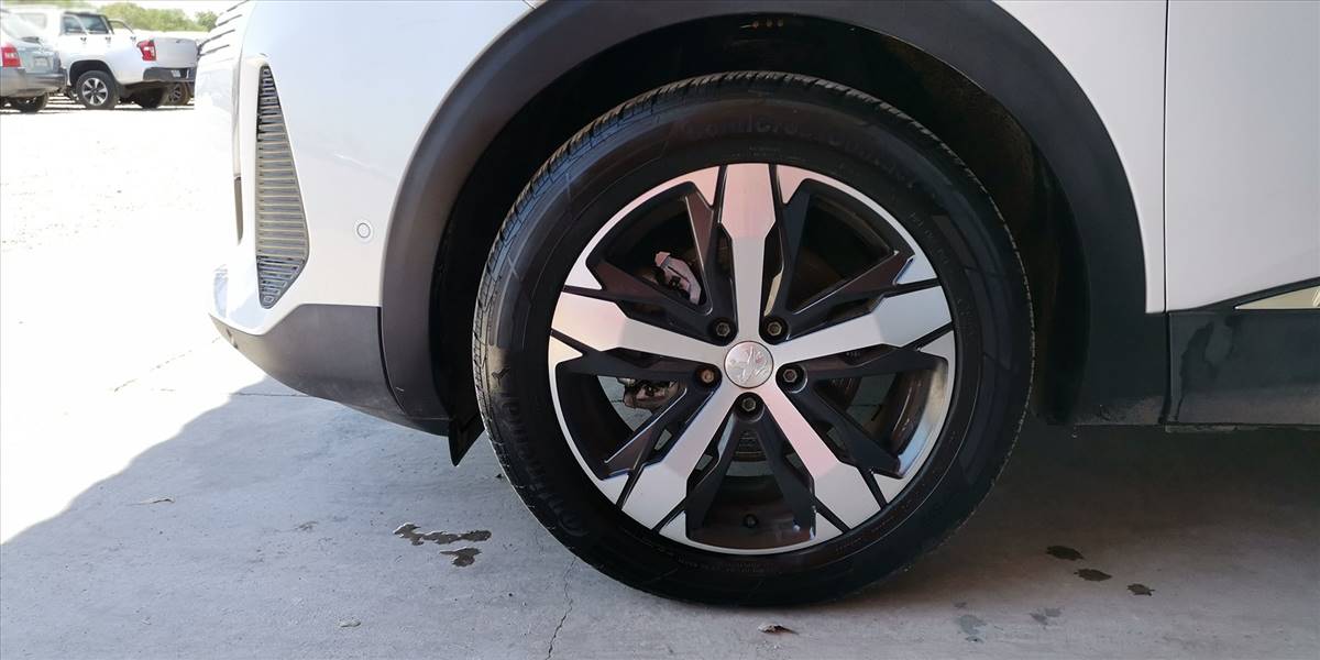 PEUGEOT 3008 BLUE HDI 130 EAT8 1.5 AUT - Imagen 18