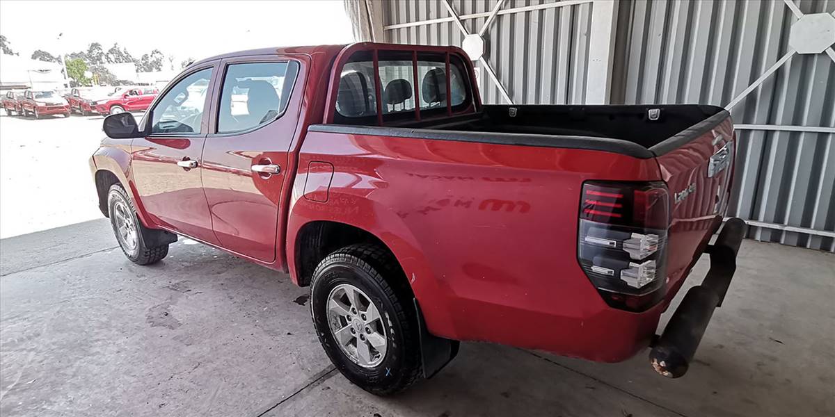 MITSUBISHI L200 KATANA CRT 4X4 2.4 - Imagen 58