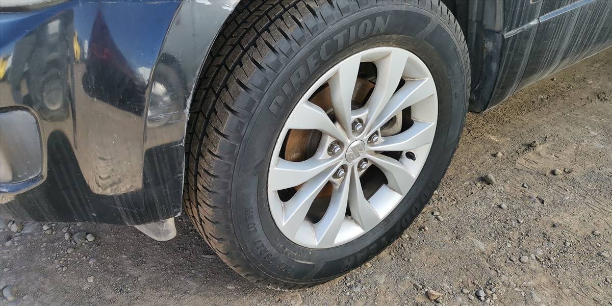 SUZUKI GRAND NOMADE GLX SPORT 2.4 - Imagen 43