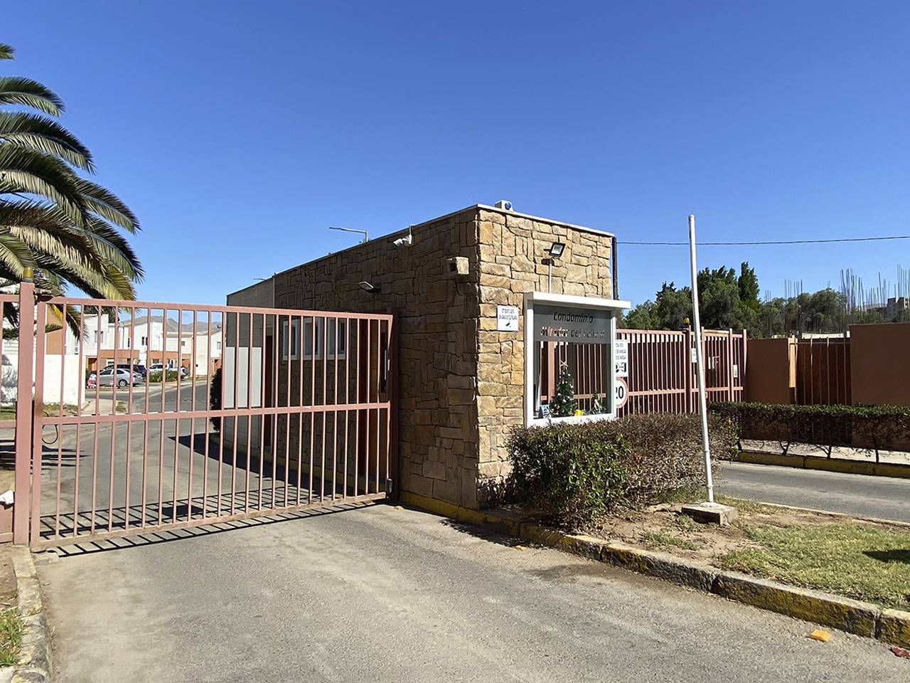 Francisco de Aguirre 153, Casa 45 - Imagen 1