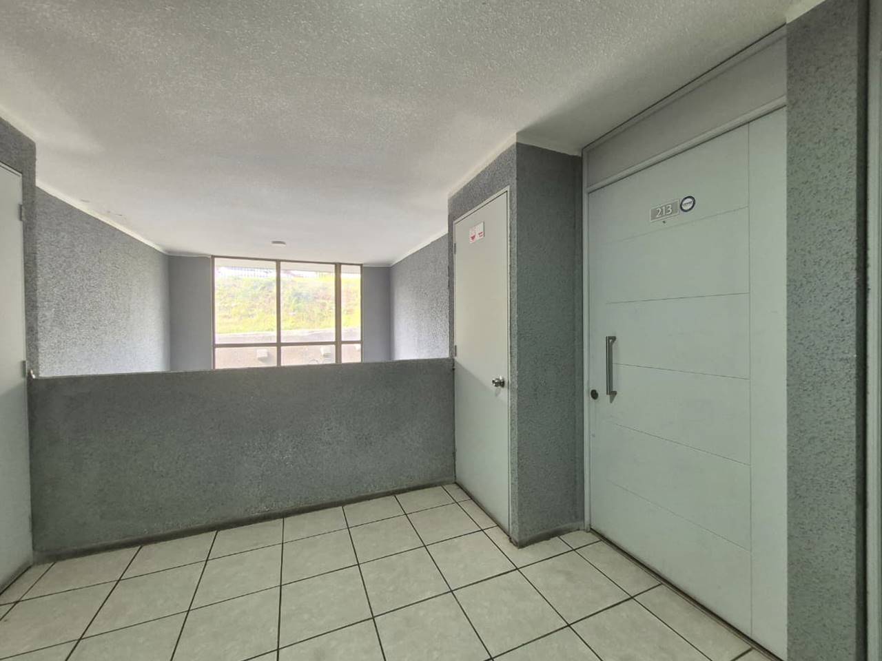 Av. Torreones Este 1731, Depto. 213, Edif. D - Imagen 3