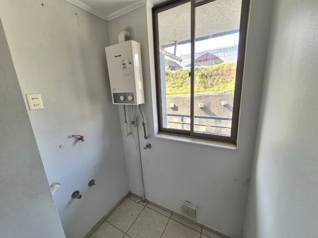 Av. Torreones Este 1731, Depto. 213, Edif. D - Imagen 9
